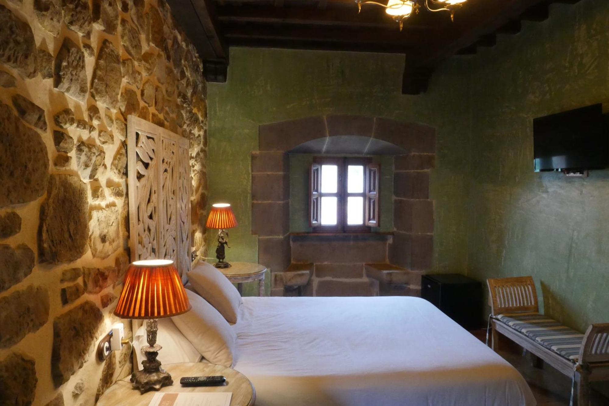 Hotel Palacio La Cajiga Abandames 外观 照片